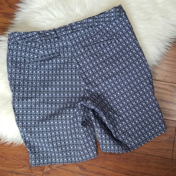 Mario Serrani Bermuda Shorts - Picture 2 of 5